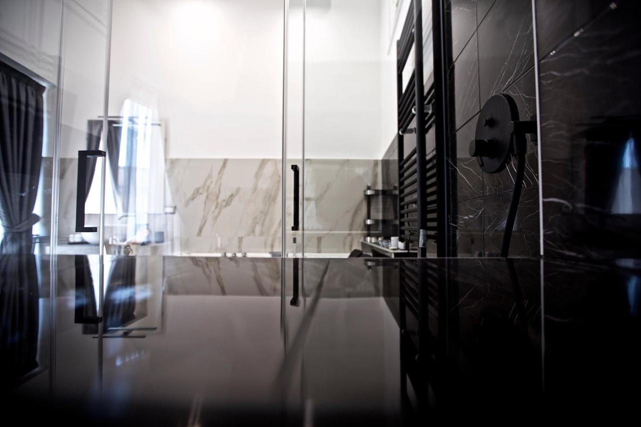 Scugnizzo Apartment Luxury Home 那不勒斯 外观 照片